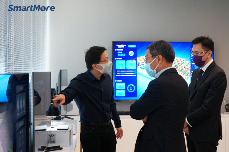 3.Professor-Sun-Dong-JP-Secretary-for-Innovation-Technology-and-Industry-visited-SmartMore-1-768x512-1.png